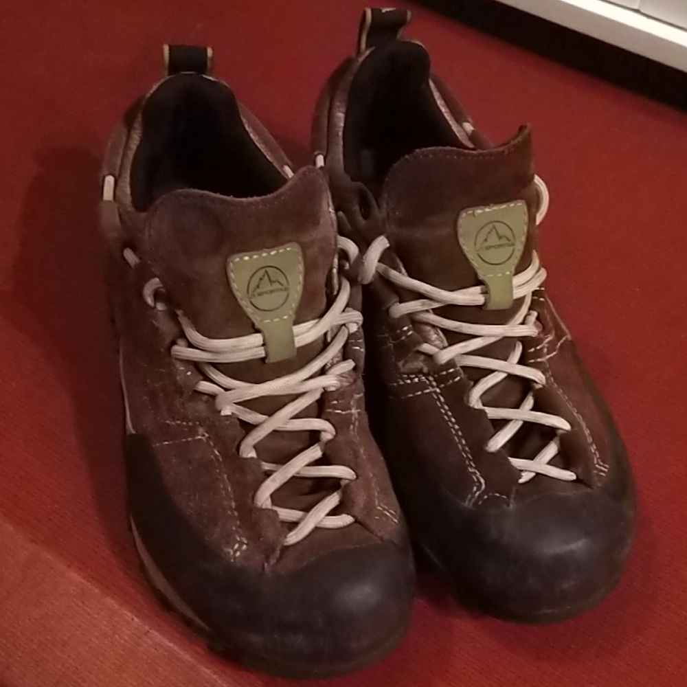 La Sportiva Boulder X approach/hiking shoes